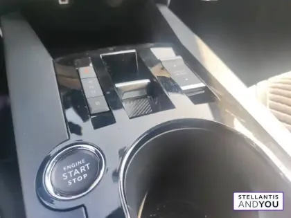 Photo 74 Lancia Ypsilon  Elettrica 156ch