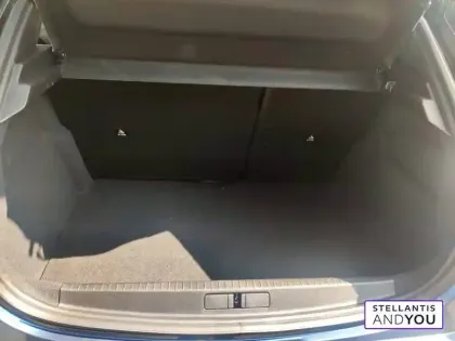 Photo 33 Lancia Ypsilon  Elettrica 156ch