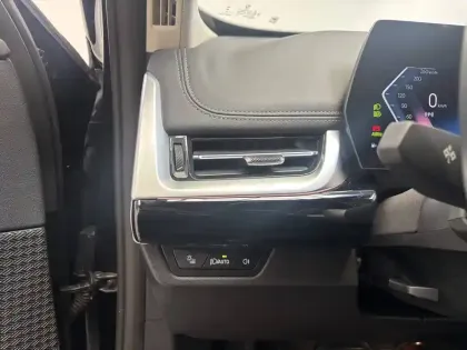 Photo 34 BMW X1  sDrive 18i 136ch DKG7