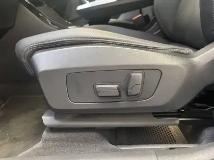 Photo 37 BMW X1  sDrive 18i 136ch DKG7