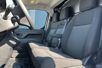 Photo 19 Peugeot Expert  FGN TOLE M ELECTRIQUE 50KWH 136CH