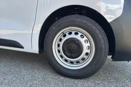 Photo 9 Peugeot Expert  FGN TOLE M ELECTRIQUE 50KWH 136CH