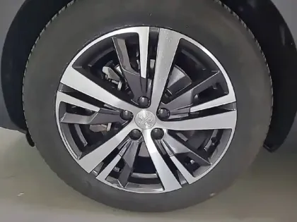 Photo 12 Peugeot 3008  Hybrid 225 e-EAT8