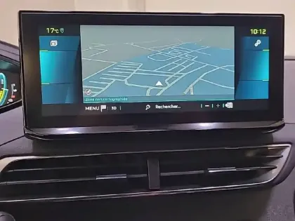 Photo 18 Peugeot 3008  Hybrid 225 e-EAT8