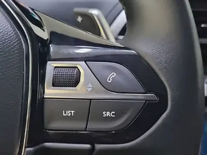 Photo 29 Peugeot 3008  Hybrid 225 e-EAT8