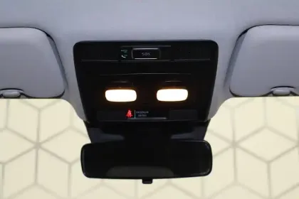 Photo 13 Renault Clio  E-Tech full hybrid 145