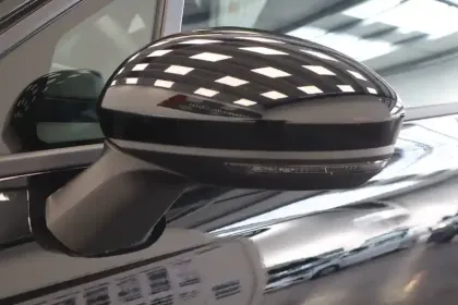 Photo 11 Renault Clio  E-Tech full hybrid 145