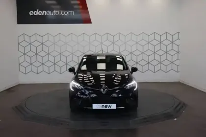 Photo 5 Renault Clio  E-Tech full hybrid 145