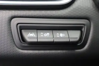 Photo 11 Renault Clio  TCe 90