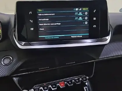 Photo 66 Peugeot 208  Electrique 50 kWh 136ch