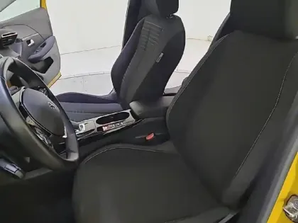 Photo 56 Peugeot 208  Electrique 50 kWh 136ch