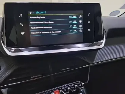 Photo 67 Peugeot 208  Electrique 50 kWh 136ch