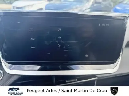 Photo 22 Peugeot 2008  Hybrid 145 e-DCS6