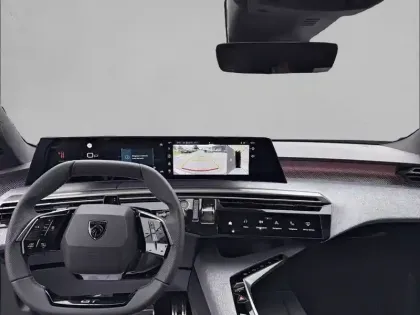 Photo 13 Peugeot 5008  Hybrid 145 e-DCS6