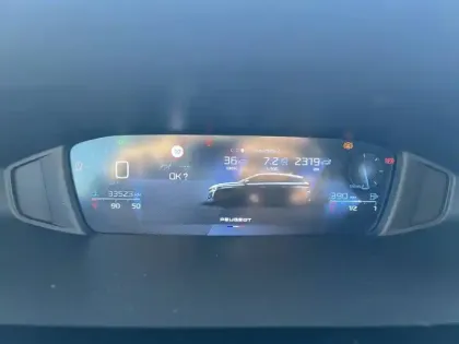 Photo 11 Peugeot 308  PureTech 130ch S&S BVM6