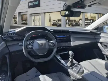 Photo 7 Peugeot 308  PureTech 130ch S&S BVM6