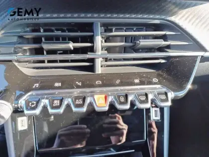 Photo 46 Peugeot 2008 Gén. II Ph1 NG GT 5