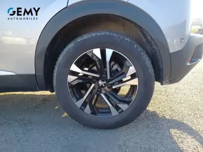 Photo 10 Peugeot 2008  BlueHDi 130 S&S EAT8