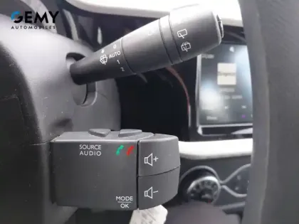 Photo 15 Renault Twingo Gén. III (C07) Ph2 Zen 5