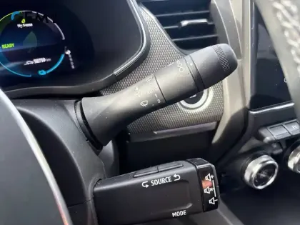 Photo 23 Renault Arkana  E-Tech 145 - 21B