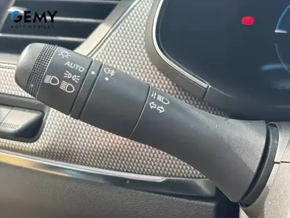 Photo 24 Renault Arkana  E-Tech 145 - 21B