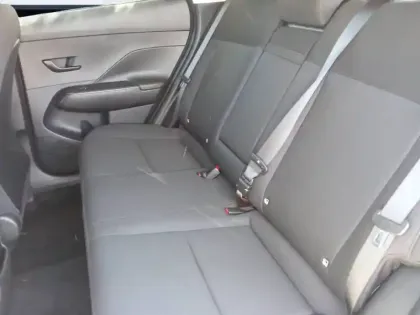 Photo 84 Hyundai Kona  Hybrid 129
