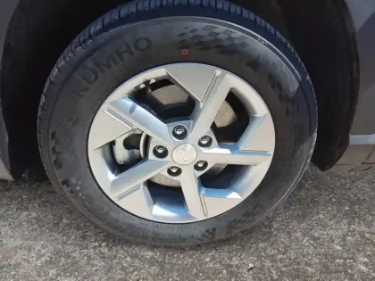 Photo 13 Hyundai Kona Gén. II Ph1 Intuitive 5