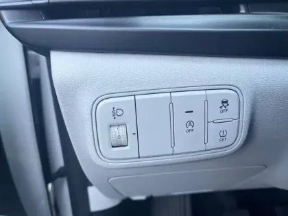 Photo 75 Hyundai I20  1.0 T-GDi 100 Hybrid 48V