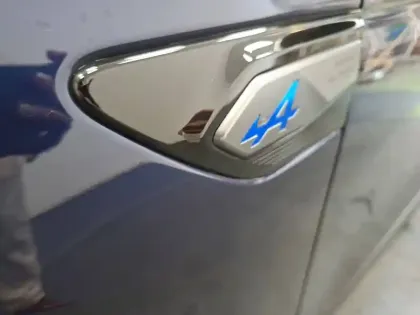 Photo 39 Renault Arkana  E-Tech full hybrid 145 GSR2