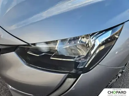 Photo 26 Peugeot 208  PureTech 75 S&S BVM5