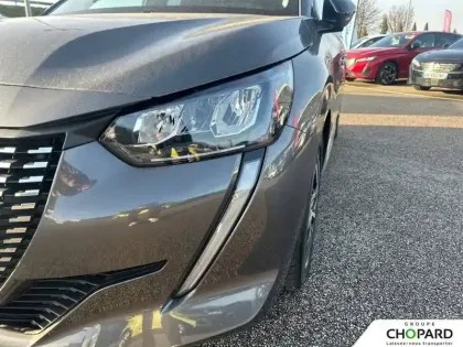 Photo 22 Peugeot 208  PureTech 75 S&S BVM5