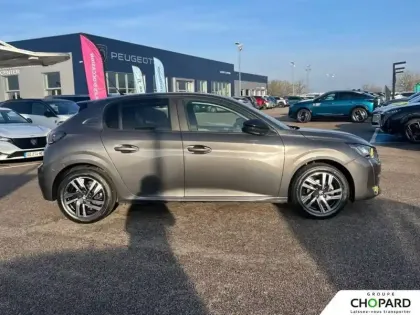 Photo 31 Peugeot 208  PureTech 75 S&S BVM5