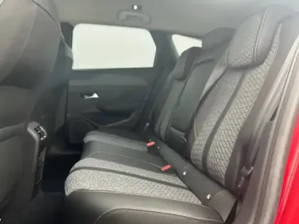 Photo 11 Peugeot 308  SW Hybrid 145 e-DCS6