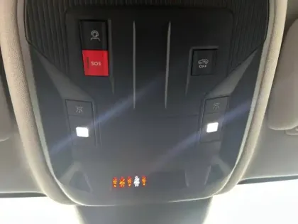 Photo 19 Peugeot 308  SW Hybrid 145 e-DCS6