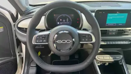 Photo 12 Fiat 600  1.2 Hybrid 100ch DCT6