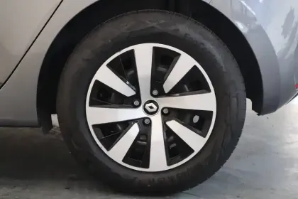 Photo 6 Renault Clio  TCe 90