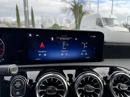 Photo 31 Mercedes Classe A  180 7G-DCT