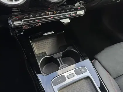 Photo 53 Mercedes Classe A  180 7G-DCT