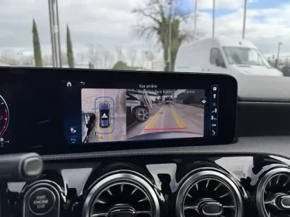 Photo 32 Mercedes Classe A  180 7G-DCT