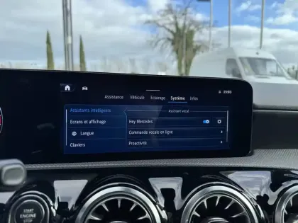 Photo 46 Mercedes Classe A  180 7G-DCT