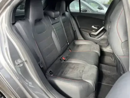 Photo 13 Mercedes Classe A  180 7G-DCT