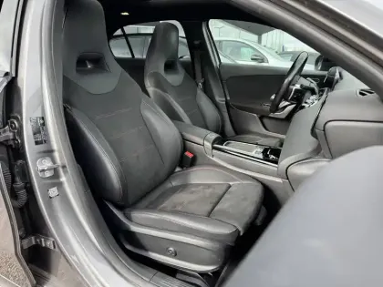 Photo 10 Mercedes Classe A  180 7G-DCT