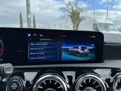 Photo 44 Mercedes Classe A  180 7G-DCT