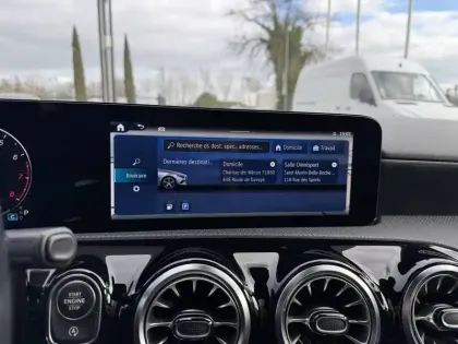 Photo 35 Mercedes Classe A  180 7G-DCT