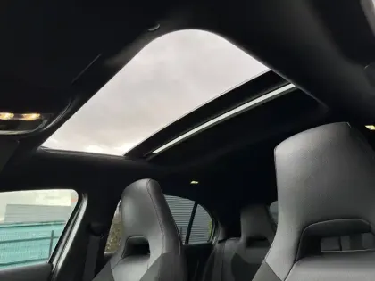 Photo 18 Mercedes Classe A  180 7G-DCT