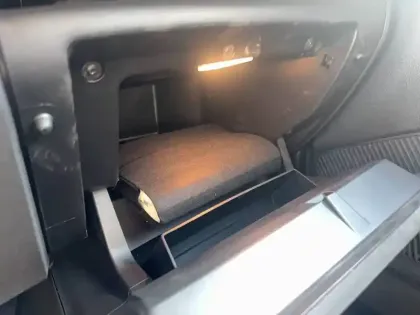 Photo 68 Renault EXPRESS (30) Gén. I Ph1 Confort 4