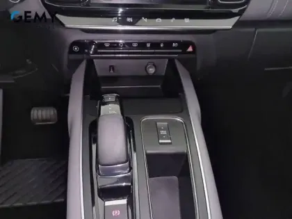 Photo 85 Citroën C5 aircross  Hybride Rechargeable 225 S&S e-EAT8