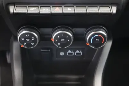 Photo 10 Renault Clio  TCe 90