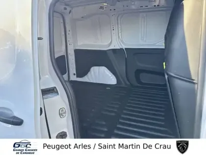 Photo 9 Peugeot Partner E- FOURGON M 800 KG 136 CH BATTERIE 50 KWH