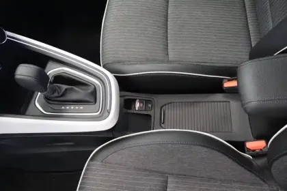 Photo 35 Renault Clio Gén. V (BJA) Ph1 NG Techno 5